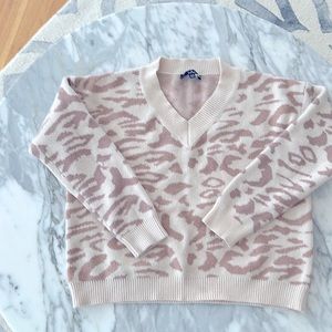 Lulu’s EUC animal print neck sweater